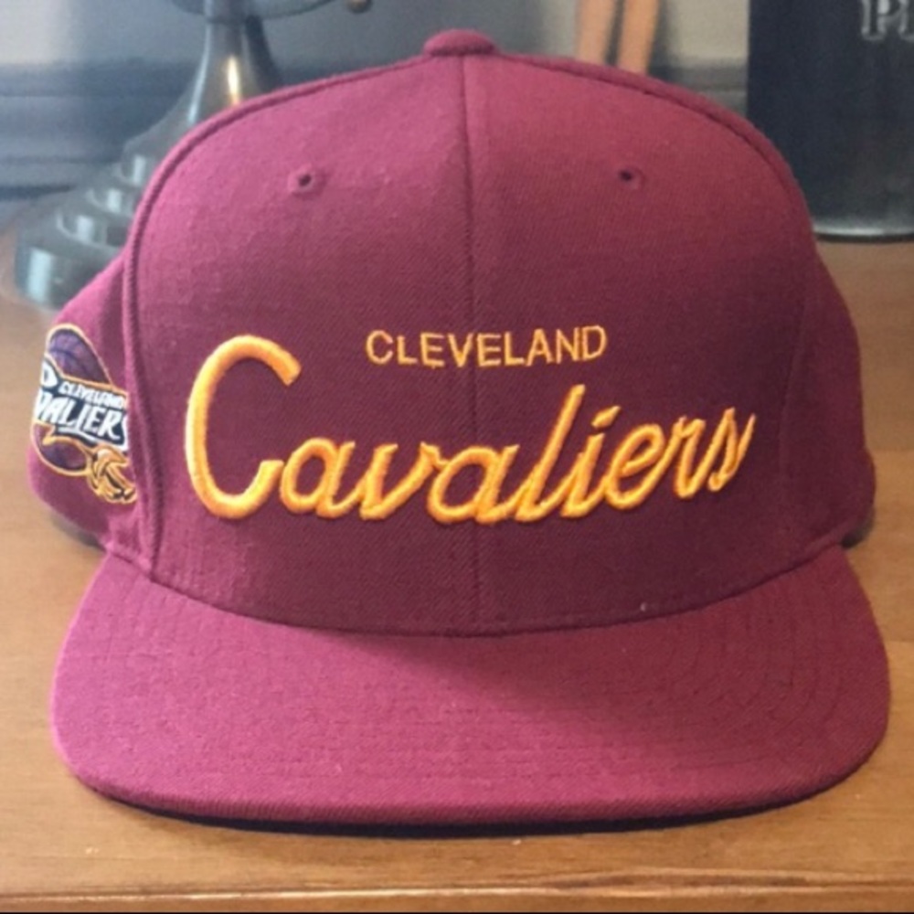 Cleveland Cavs Mitchell & Ness strapback hat